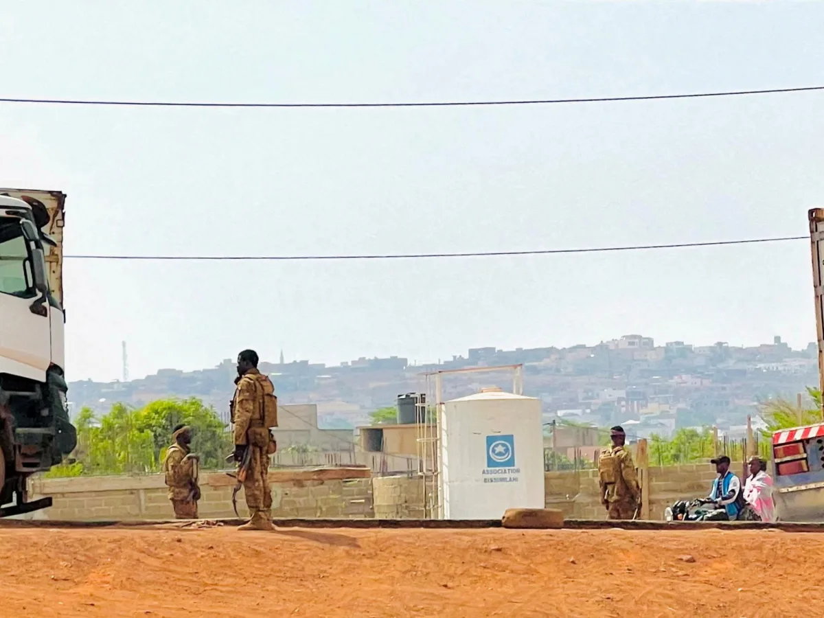 Al-Qaeda-Linked Fighters Storm Mali Prison, Disrupting Food Supplies to Bamako