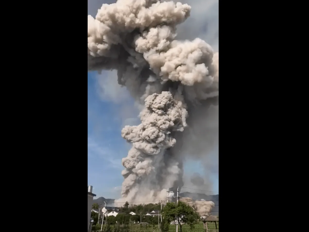 Deadly Explosion at Chinese Fireworks Plant Kills 21