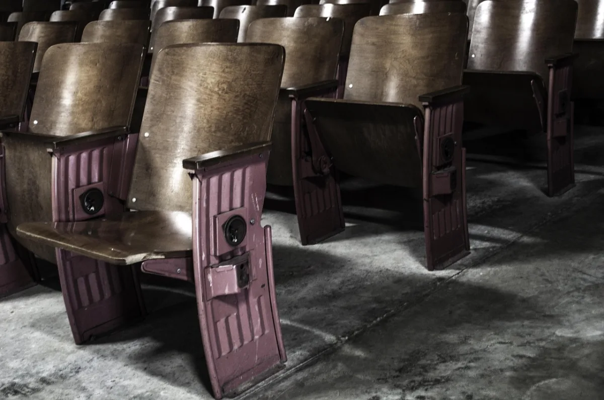 AMC Movie Showings Sell Zero Tickets, New Site Finds