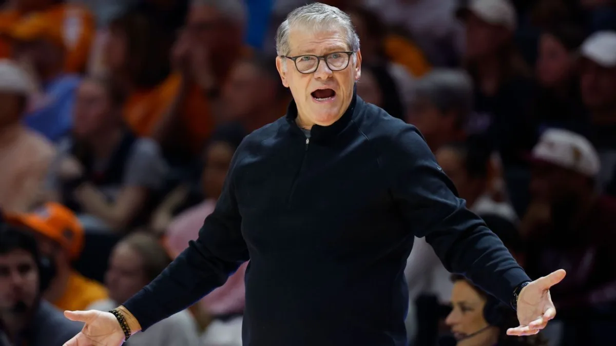 Geno Auriemma Reflects on Heated Exchange with Dawn Staley