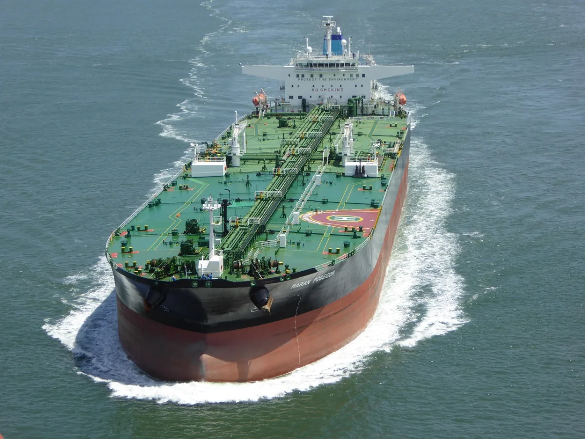 Iran Warns Seafarers as US Plans to Escort Stranded Ships Through Strait of Hormuz