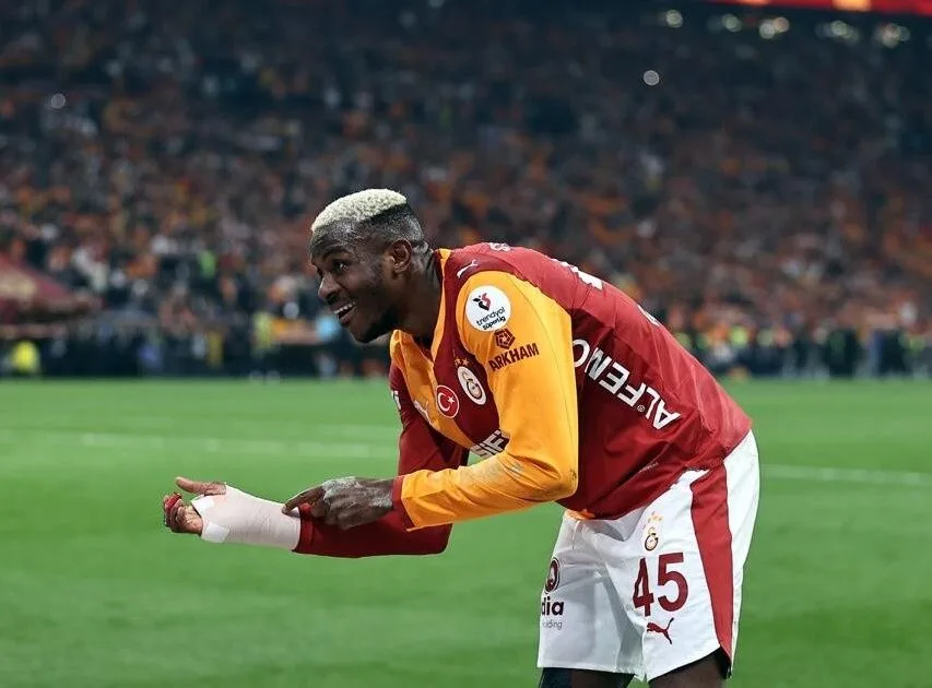 Osaze Warns Osimhen Against Manchester United Move