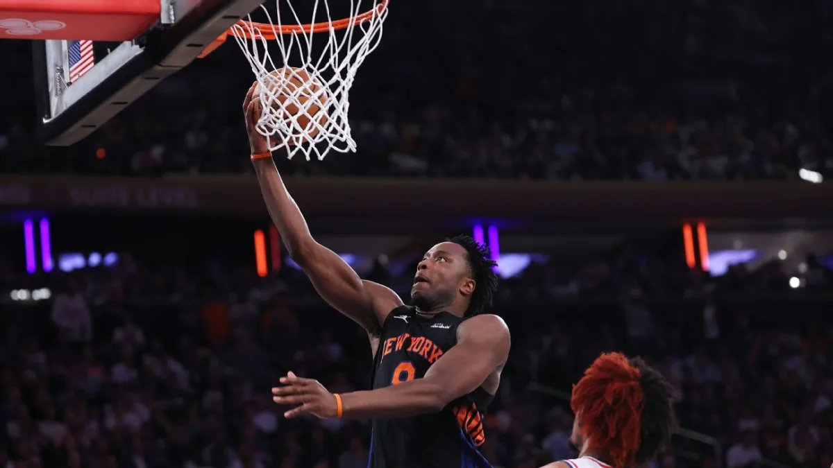 Timberwolves Steal Game 1 in San Antonio